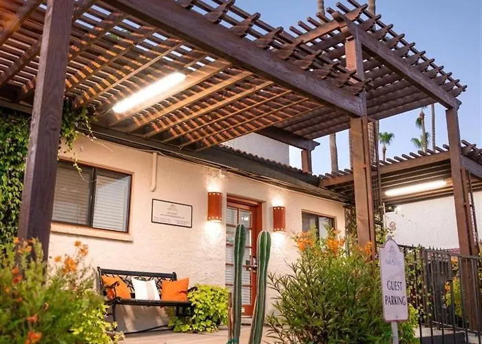 113-fully Furnished 1br Suite-prime Location Apartament
